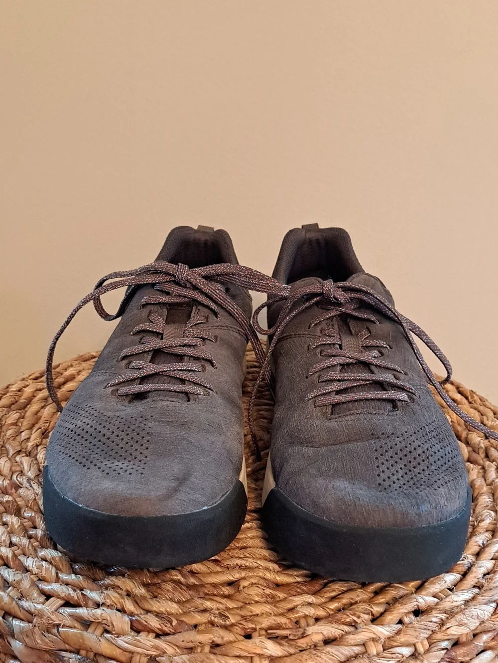 The North Face Mens Larimer Outdoor/Hiking/Activewear Olive Grey‎ Sneakers 12.5